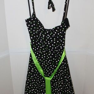 Black white & green dress med rockabilly swing